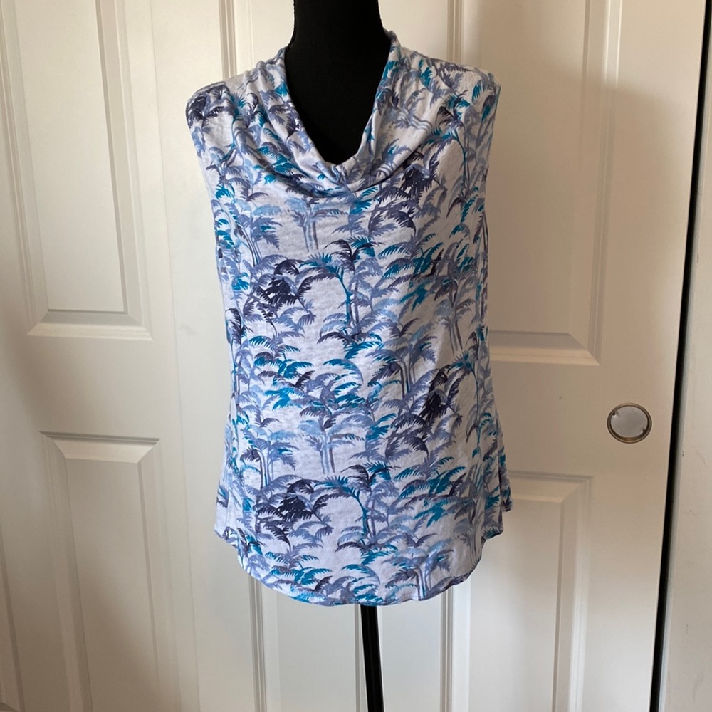 Tommy Bahama sleeveless top. Size medium.
